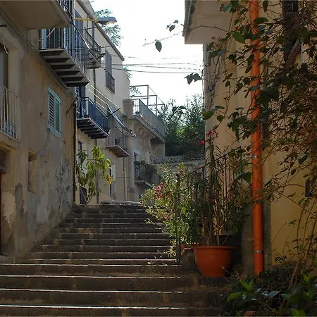 Couette-café Domus Antiqua